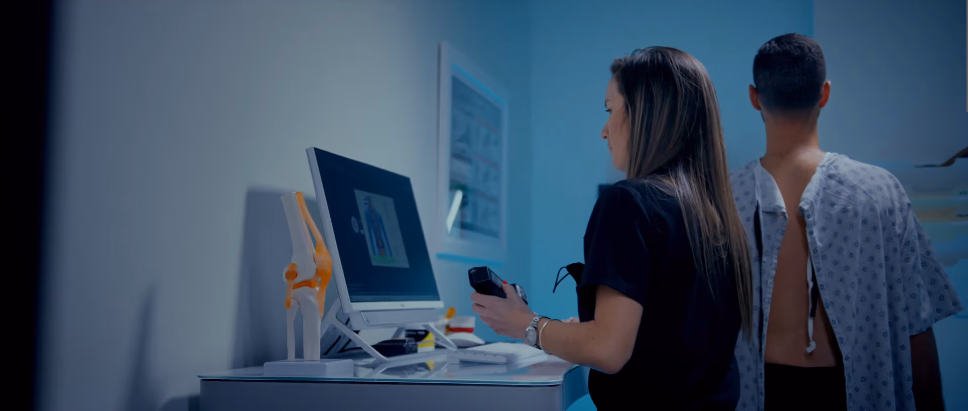 Atención quiropráctica personalizada en clínica